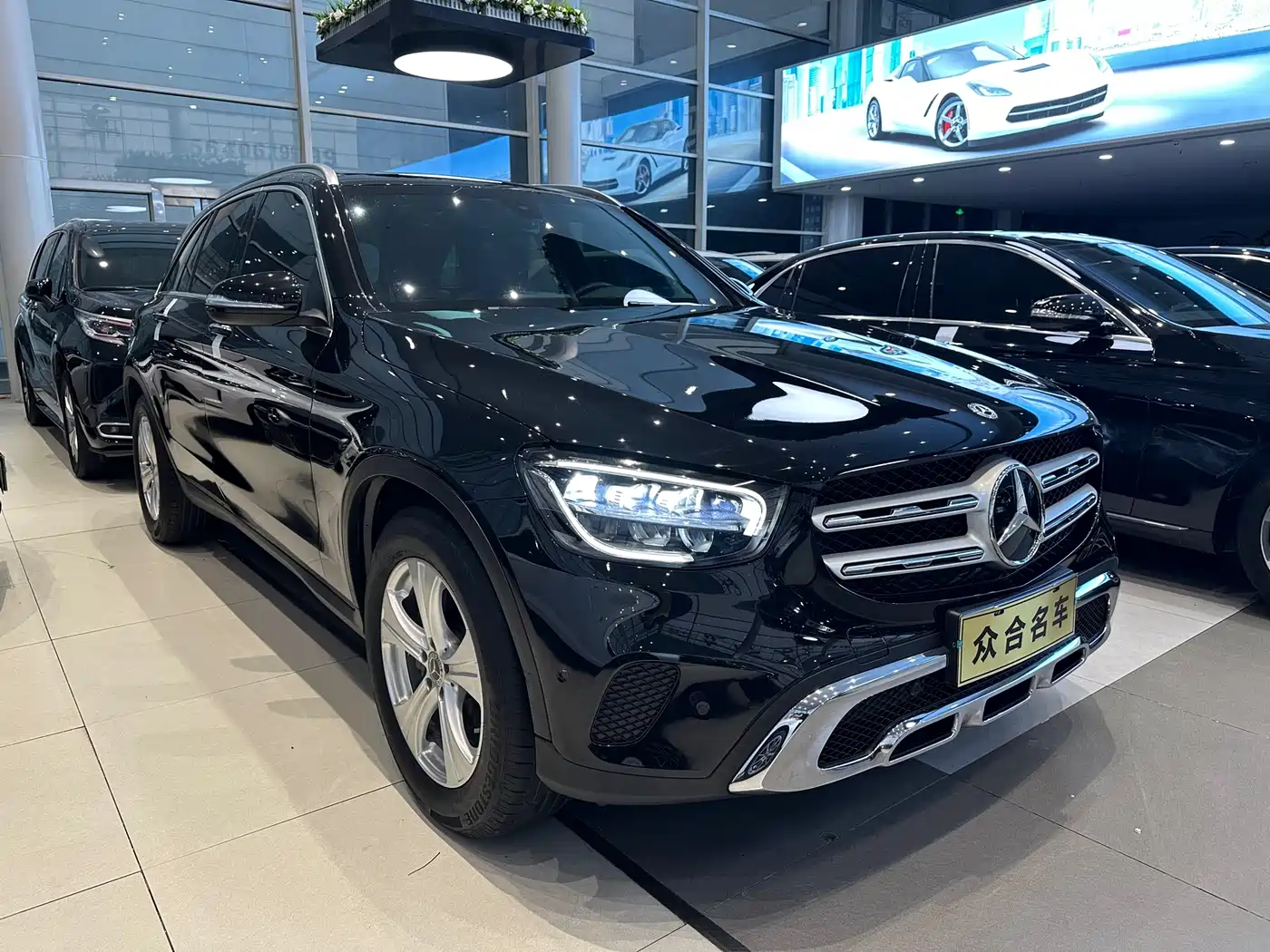 Mercedes-Benz GLC 2020 GLC 260 L 4MATIC Dynamic фото 3