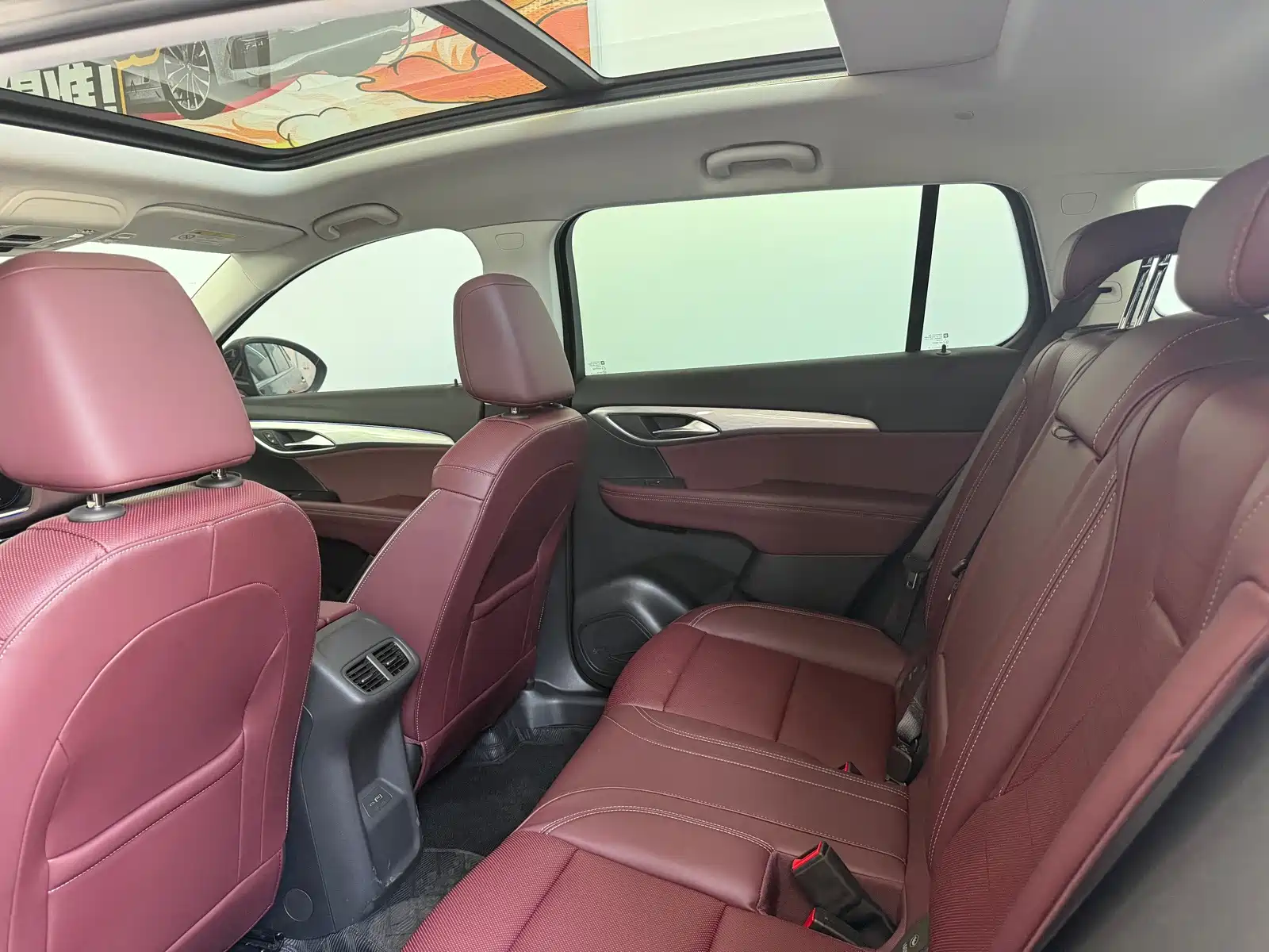 صورة 16 - Buick Envision Plus