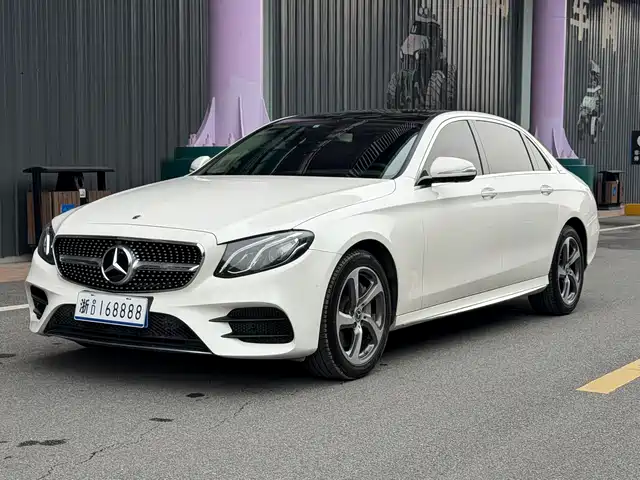 Mercedes-Benz E-Class 2019 Facelift E 300 L Sport Fashion — фото 1