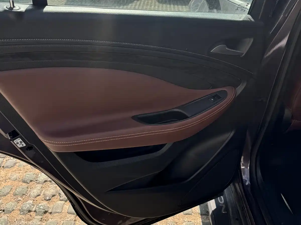 Buick Envision Plus 2016 20T 2WD Elite фото 7