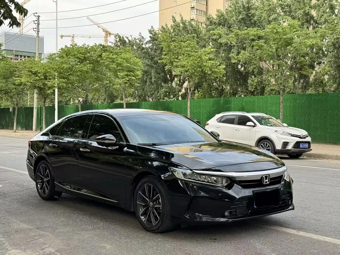 Фото 3 - Honda Inspire
