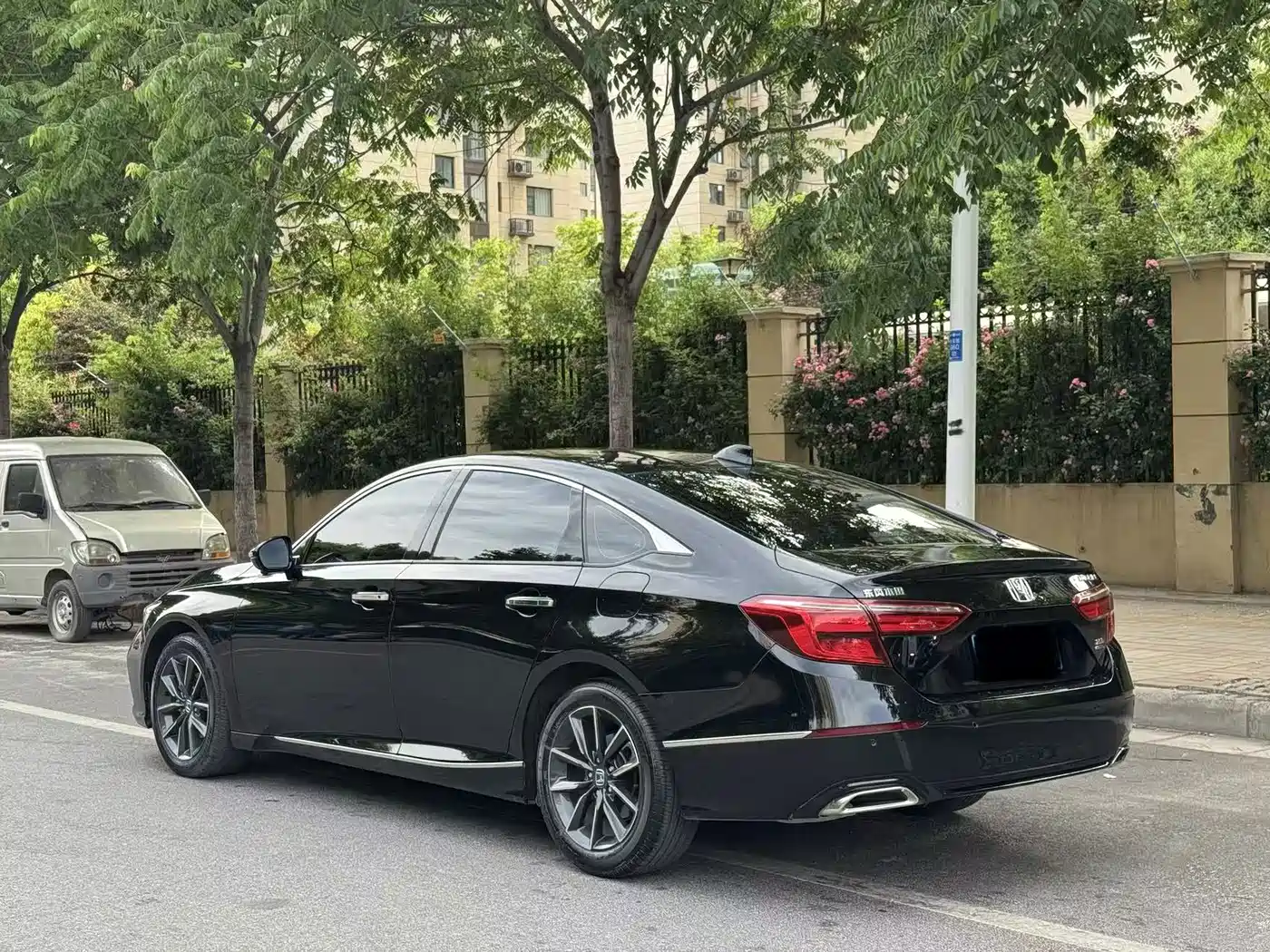 Фото 6 - Honda Inspire