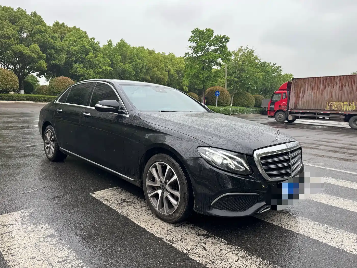 Mercedes-Benz E-Class 2017 E 300 L Sport Fashion фото 15