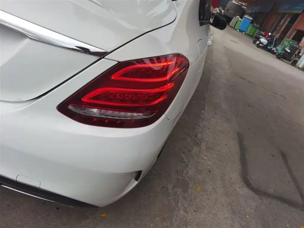 Mercedes-Benz C-Class 2016 C 200 Sport фото 24