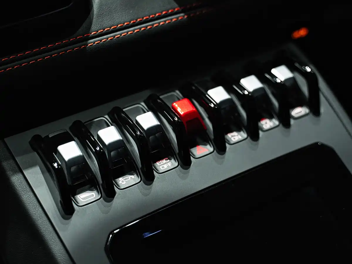 LAMBORGHINI HURACÁN