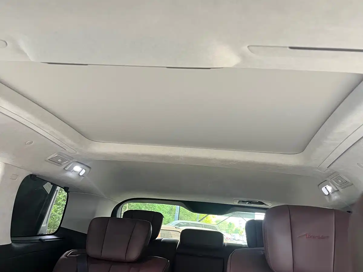 Buick Century 2023 2.0T 7-Seater World Edition фото 19