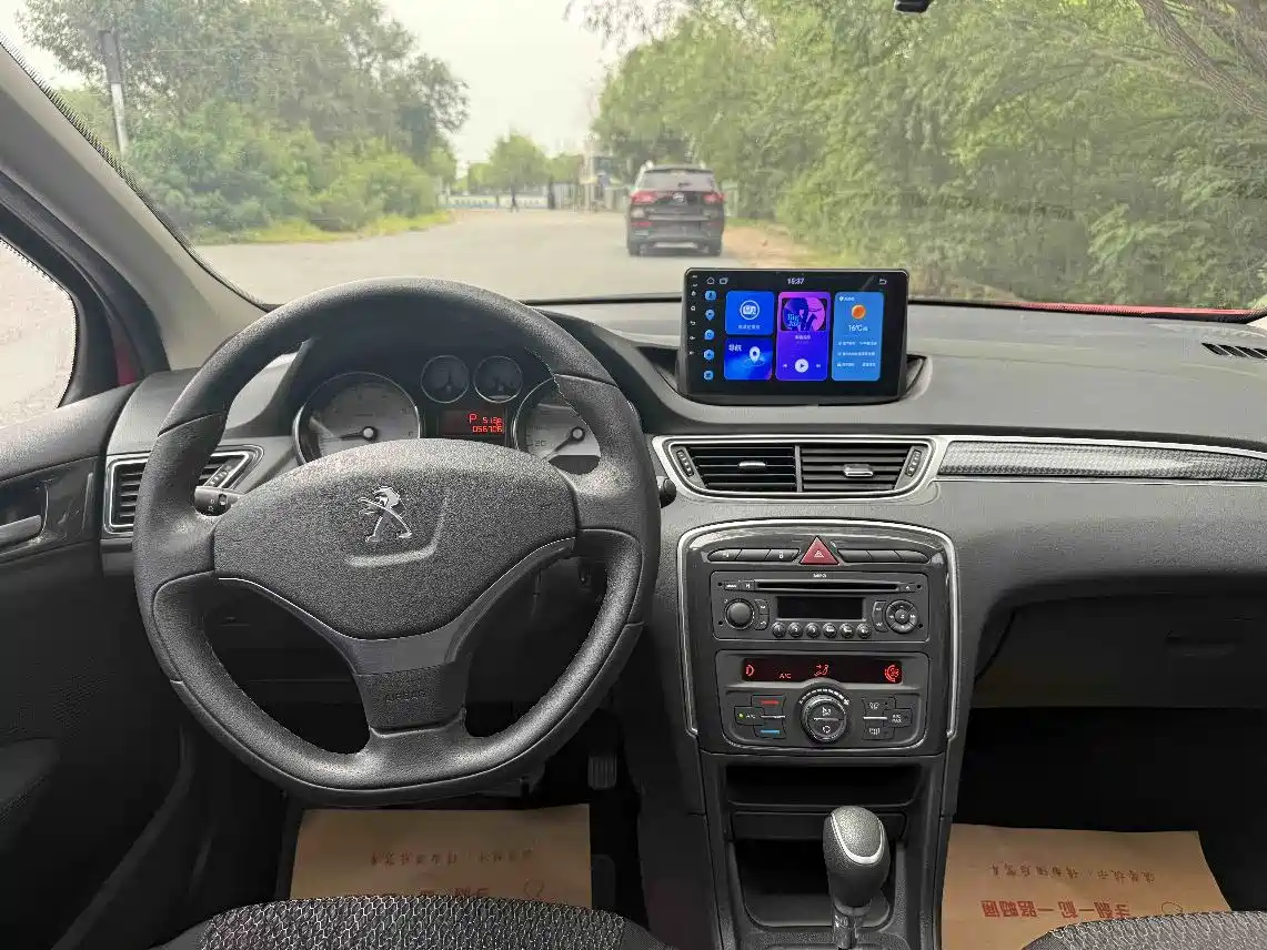 صورة 4 - Peugeot 308