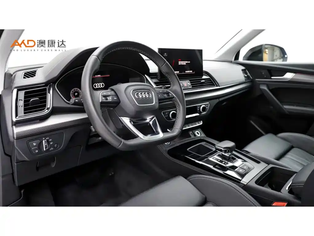 Audi Q5L 2022 40T Luxury Dynamic фото 6