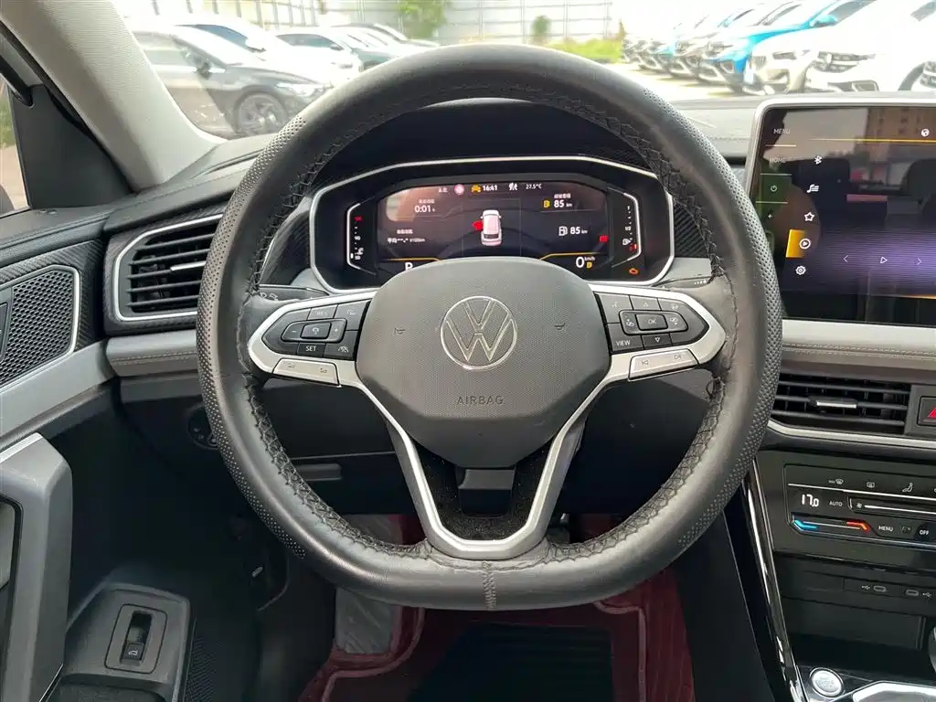 Volkswagen Tayron 2023 280TSI 2WD Luxury Plus Advanced Edition фото 14