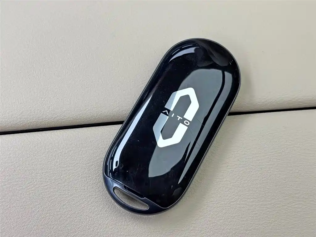 AITO Wenjie AITO M7 2022 1.5T AWD Luxury Edition фото 17