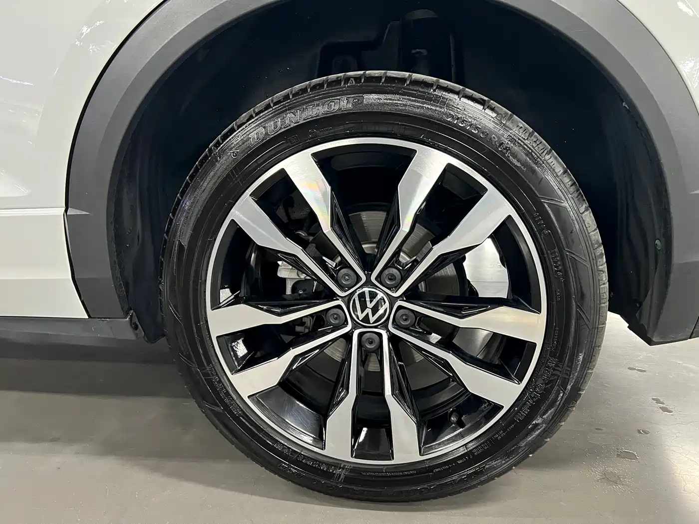 VOLKSWAGEN T ROC EXPLORING SONGS