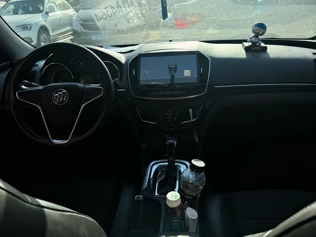 Buick Regal 2015 1.6T Leading Tech Edition фото 12