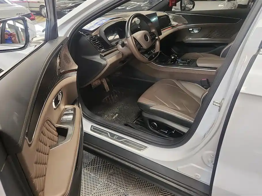 BYD Han 2022 DM-i 121KM Premium Edition фото 9