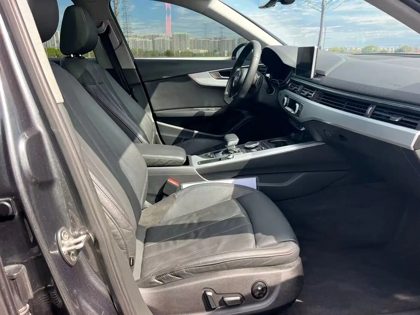 Audi A4L 2019 40 TFSI Fashion (China V) фото 13
