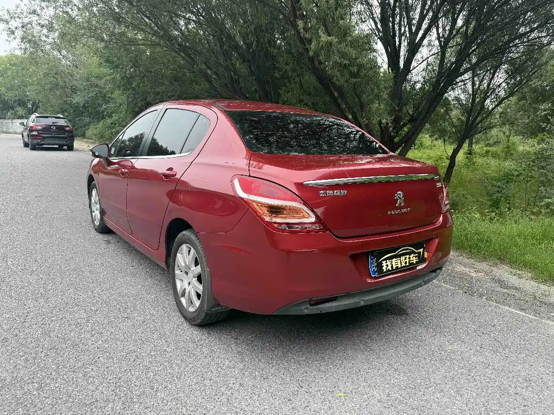 صورة 9 - Peugeot 308