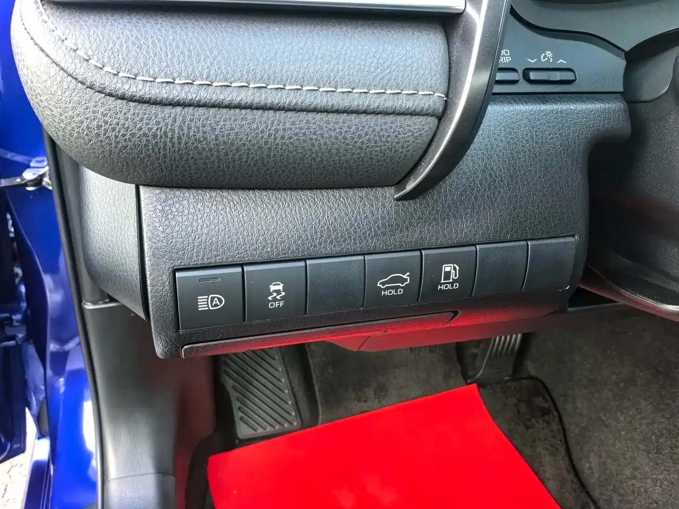 Toyota Camry 2021 Hybrid 2.5HS Fashion Edition фото 15