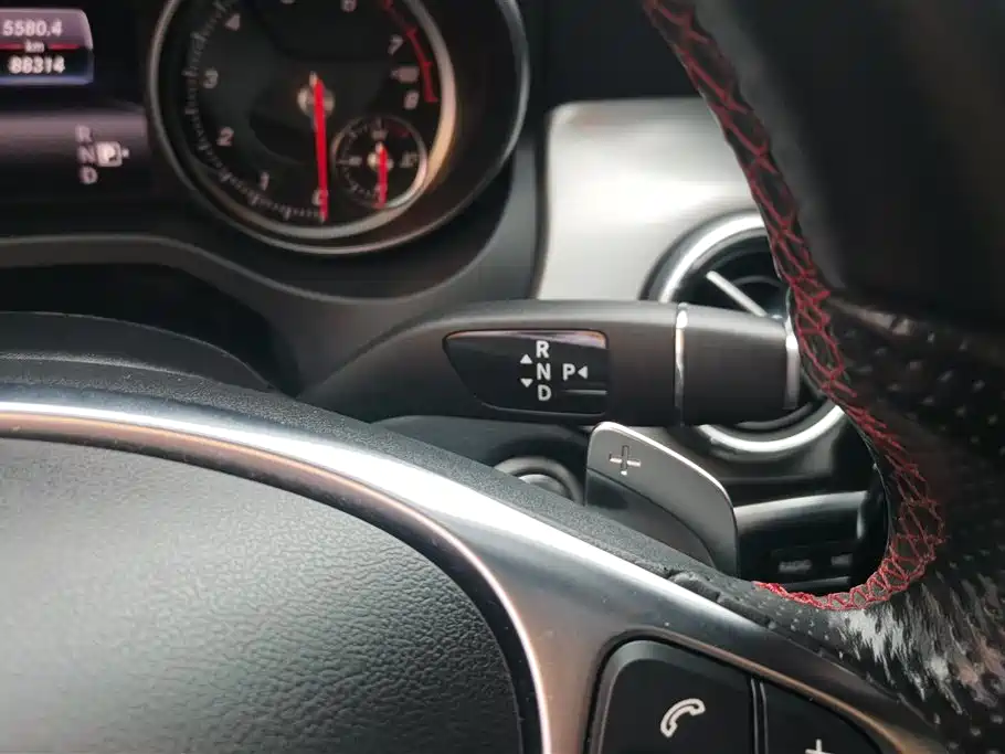 Mercedes-Benz CLA (Import) 2017 Facelift CLA 220 4MATIC фото 16
