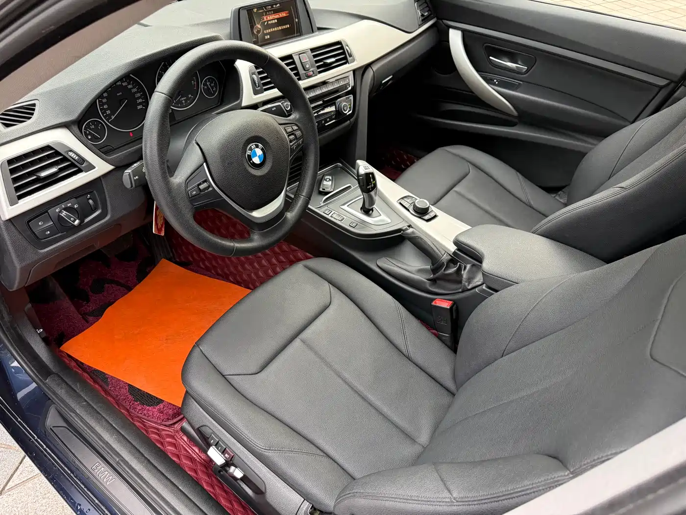 BMW 3 Series GT 2017 320i Fashion фото 17