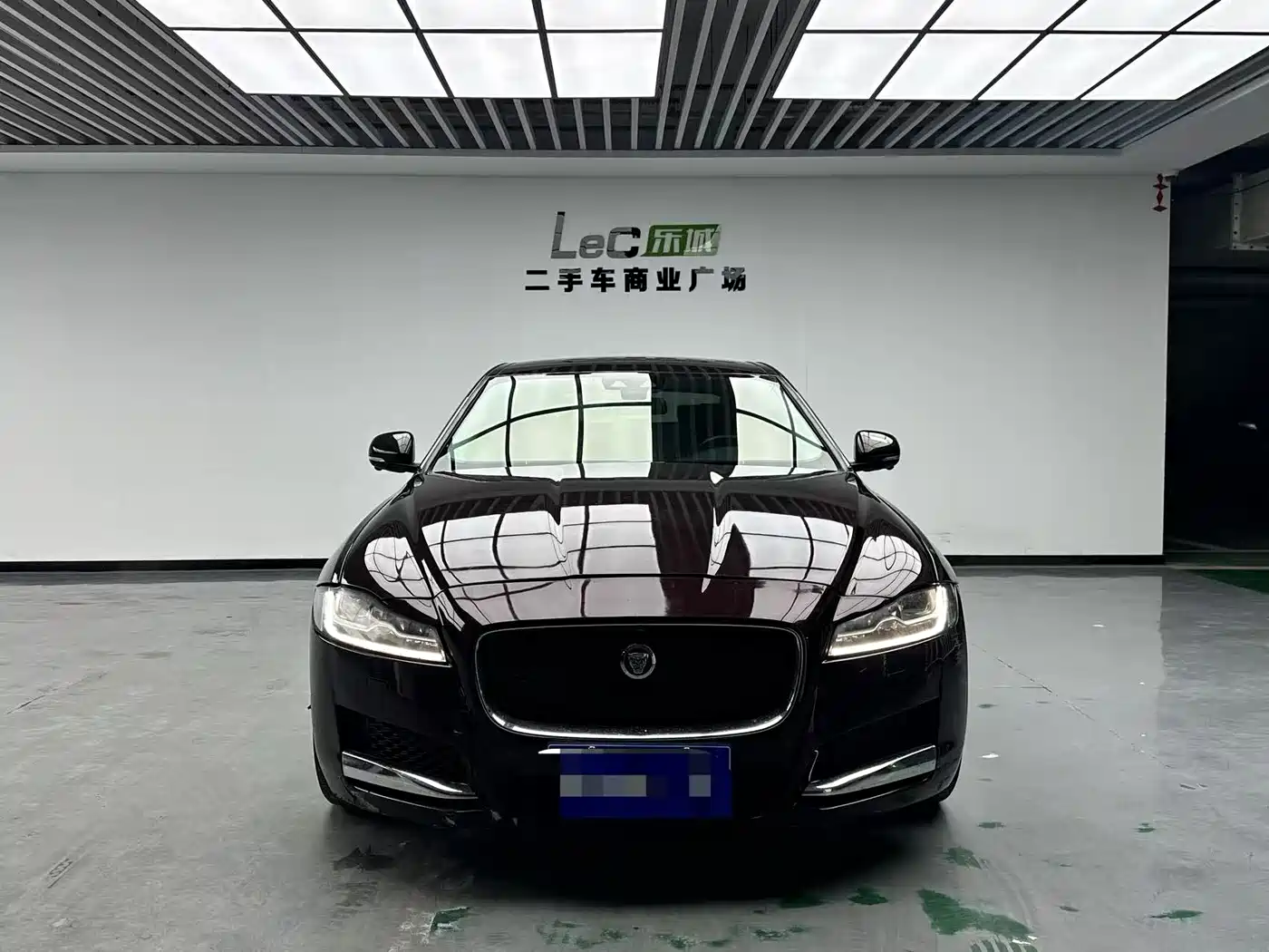 Jaguar XFL 2018 XFL 2.0T 250PS Luxury фото 2