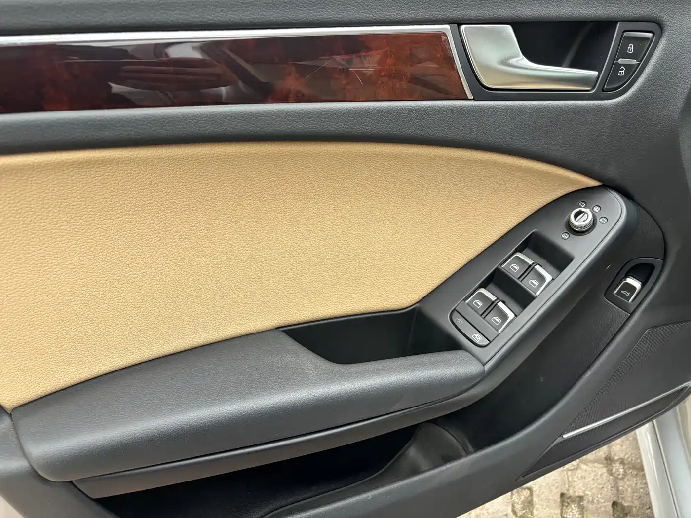 Audi A4L 2015 35 TFSI Auto Comfort фото 12