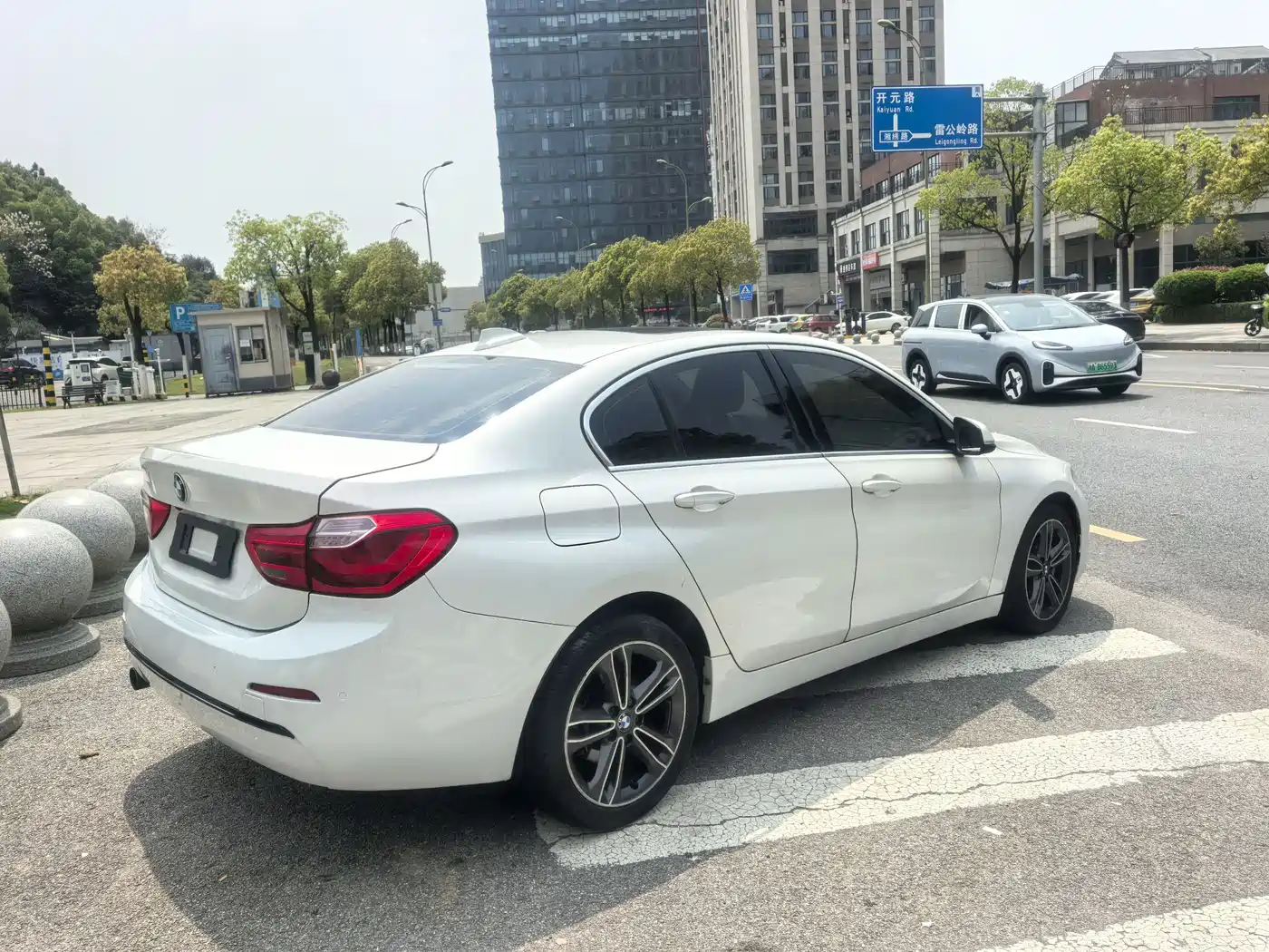 BMW 1 Series 2017 118i Sport фото 6