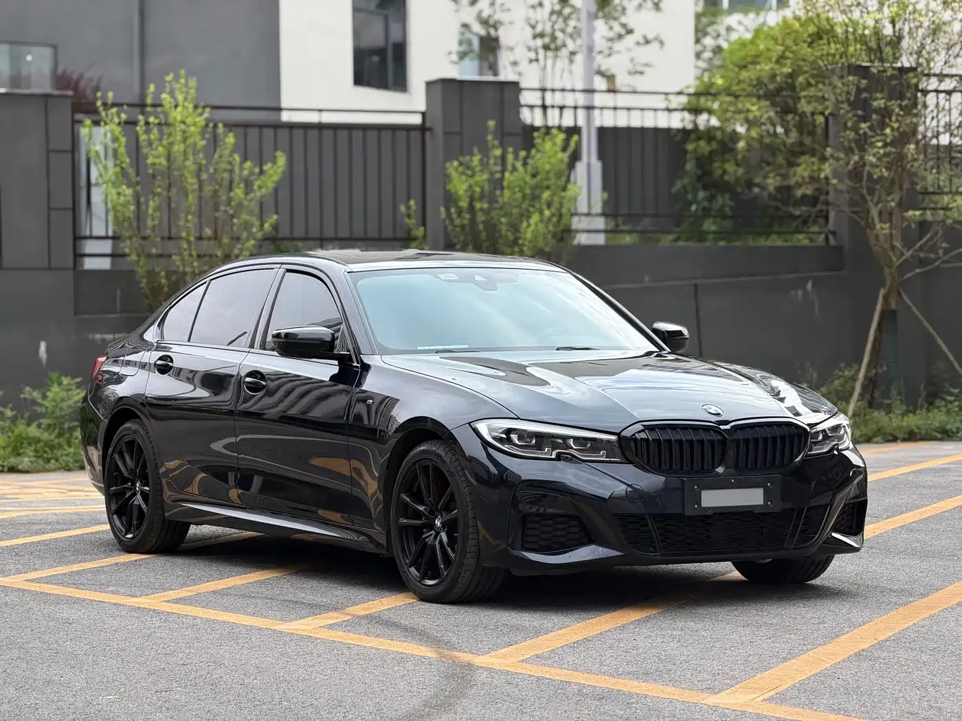 BMW 3 Series 2021 325Li xDrive M Sport Package фото 3
