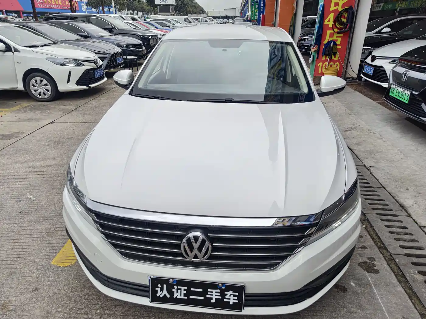 Volkswagen Lavida 2018 1.5L Auto Trend Edition China V фото 2