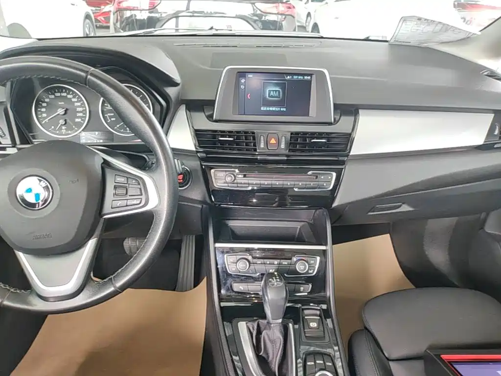 BMW 2 Series Touring 2018 2016 220i Leading Model