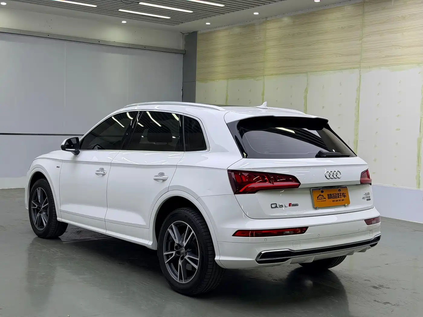 Audi Q5L 2020 40 TFSI Prestige Fashion фото 12