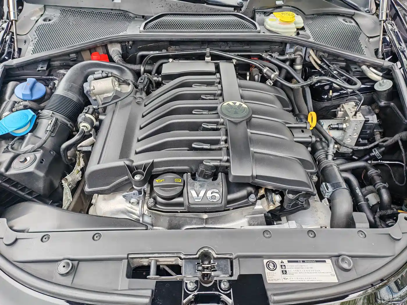 Volkswagen Phaeton 2015 Model 3.0L Smart Enjoyment Edition фото 24