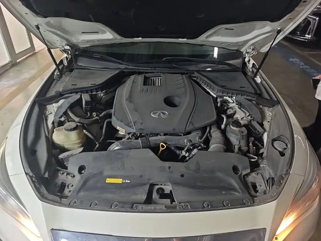 Infiniti Q50L 2019 2018 2.0T Comfort (China VI)