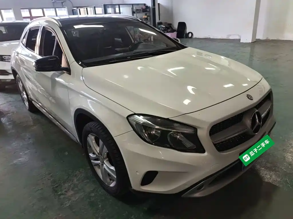 Mercedes-Benz GLA 2015 2015 GLA 200 Dynamic