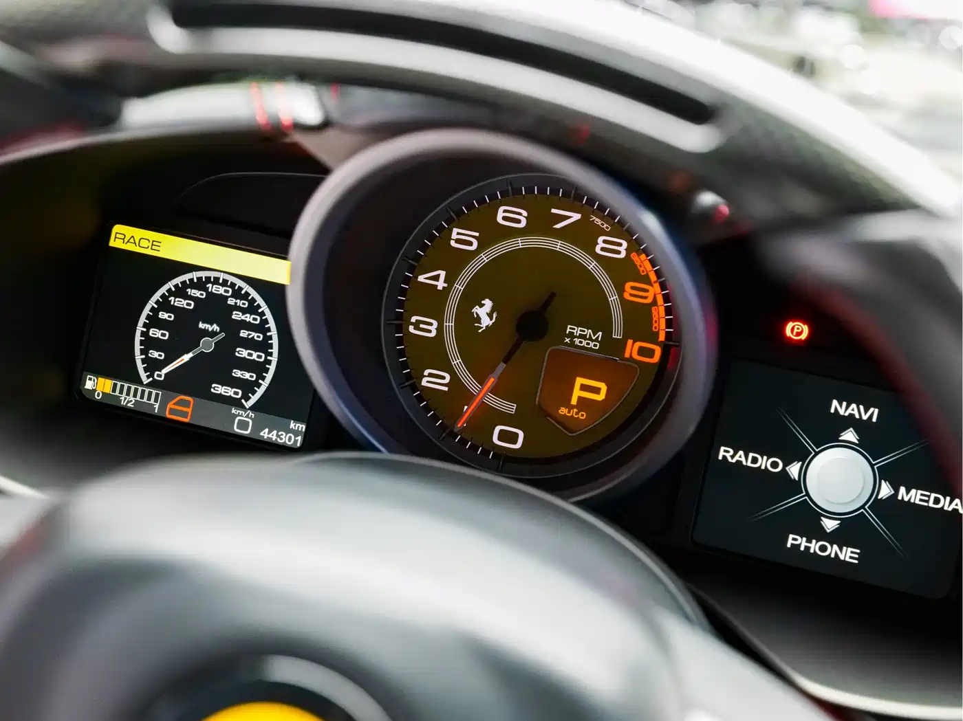 Ferrari F12berlinetta 2015 2013 6.3L Standard