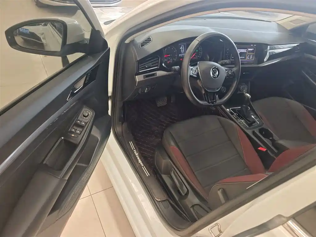 Volkswagen Bora 2021 1.5L Automatic Elite Smart Edition фото 14