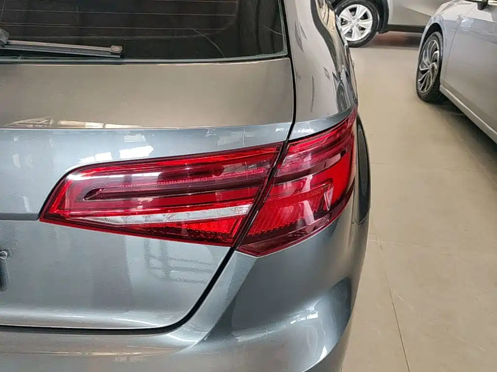 Фото 8 - Audi A3