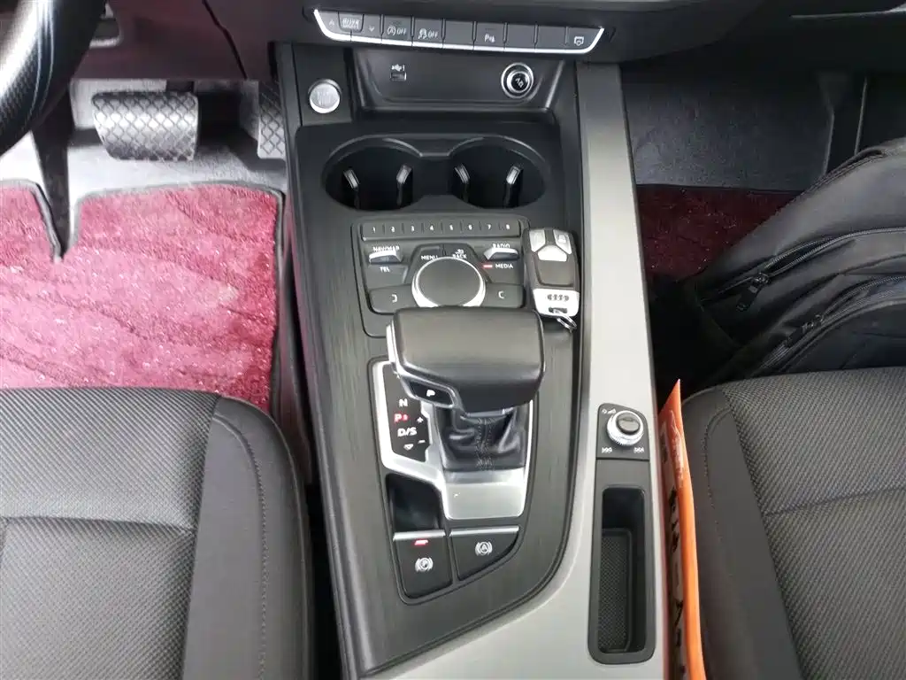 Audi A4L 2019 40 TFSI Progressive (China VI) фото 10