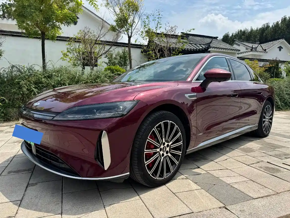 Chery Fengyun Fengyun A9L 2025 2025 Model 4WD High-performance Summit Edition