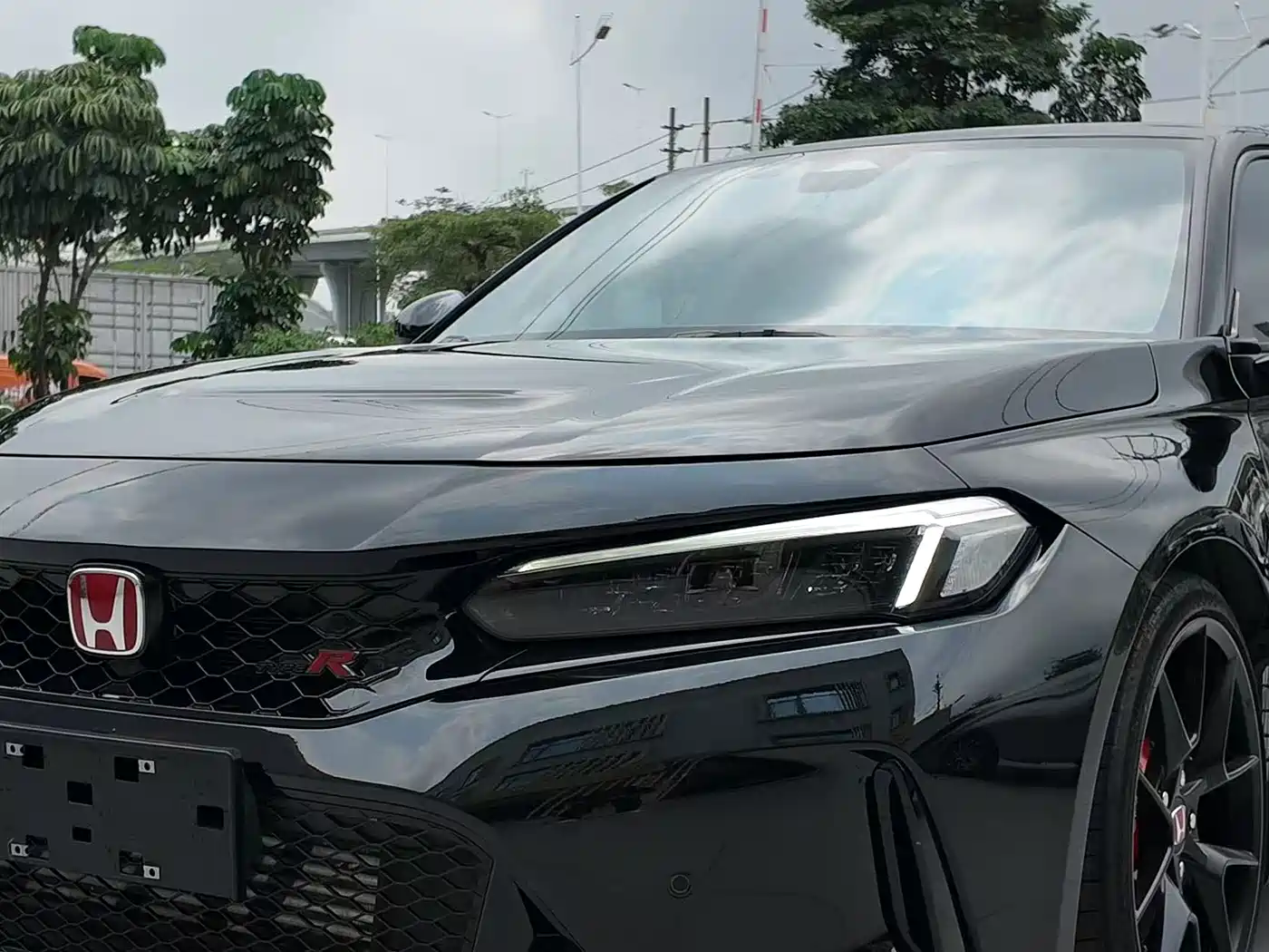 Honda Civic (Import) 2023 2.0T 420TURBO TYPE R фото 3