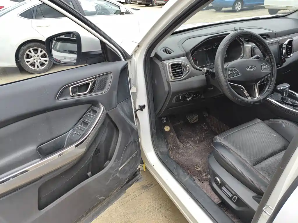 Фото 16 - Chery Tiggo 5x