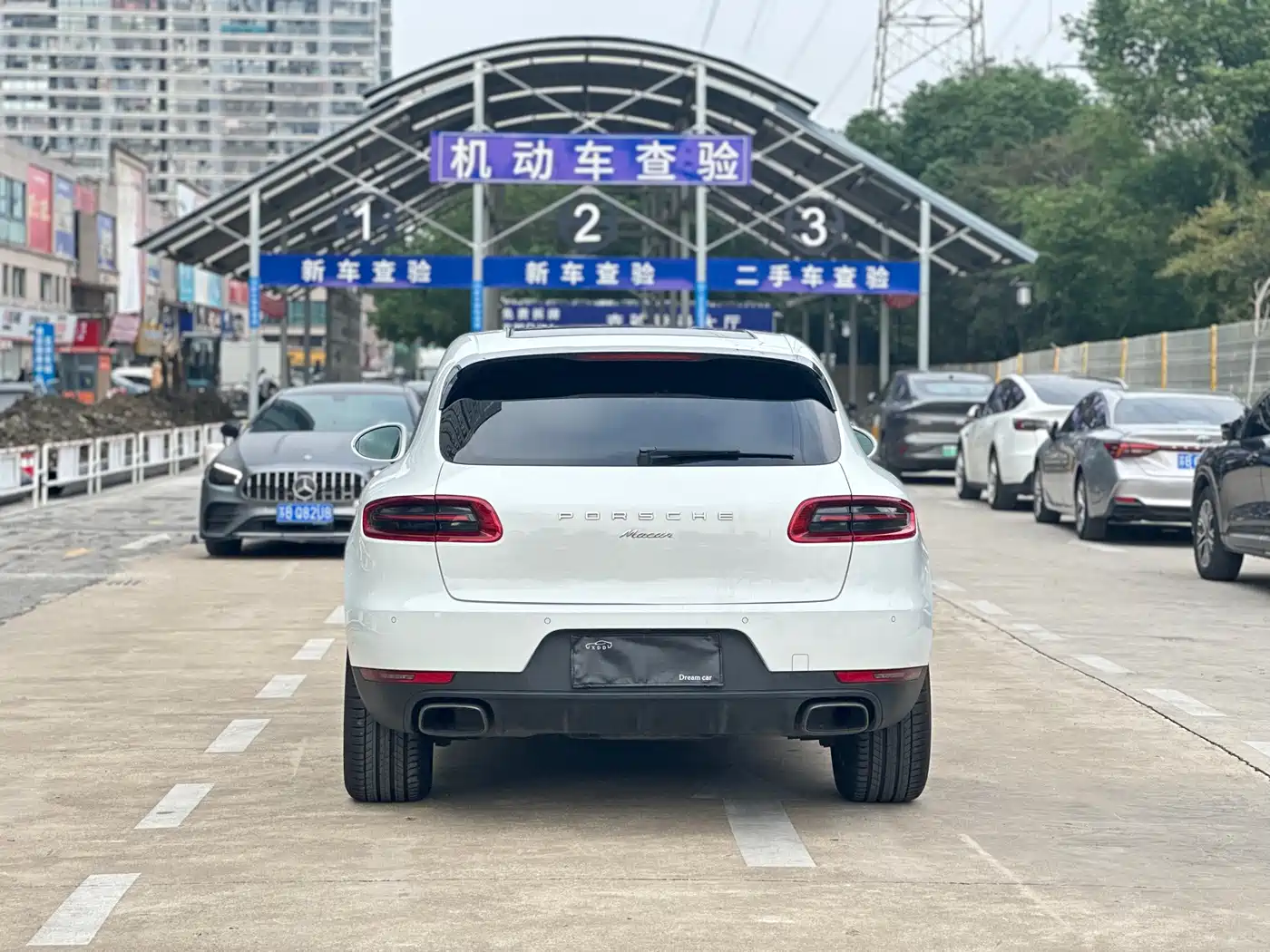 Porsche Macan 2017 Macan 2.0T фото 8