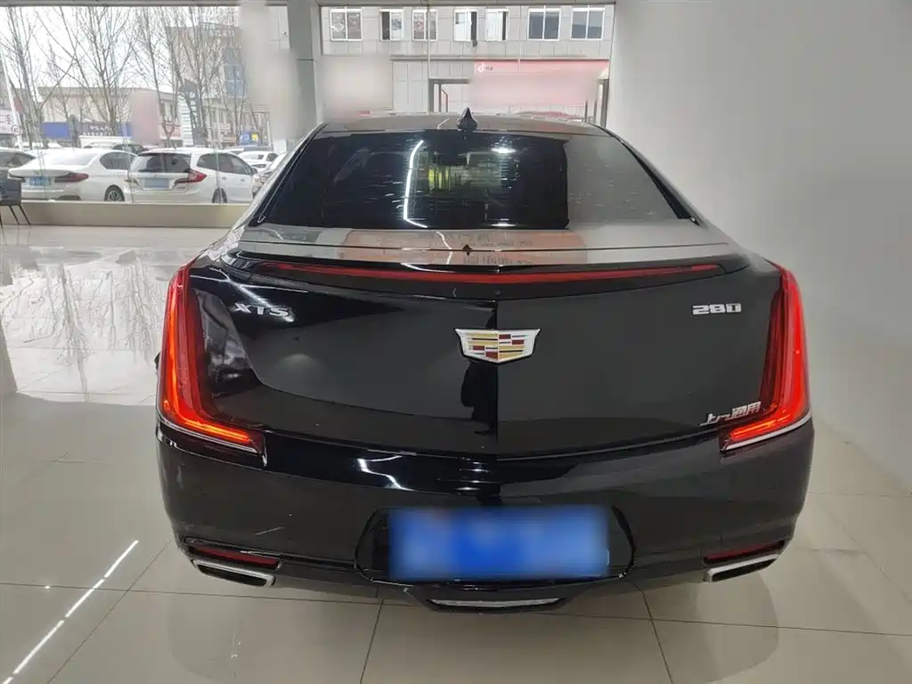Cadillac XTS 2018 28T Technology фото 6