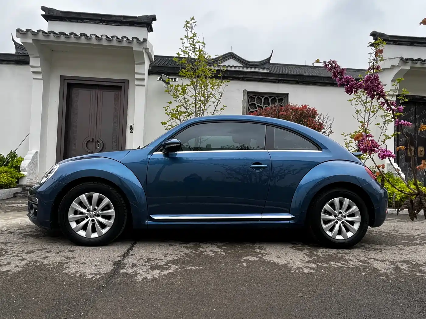 Volkswagen Beetle 2019 2018 180TSI Easy Joy Edition