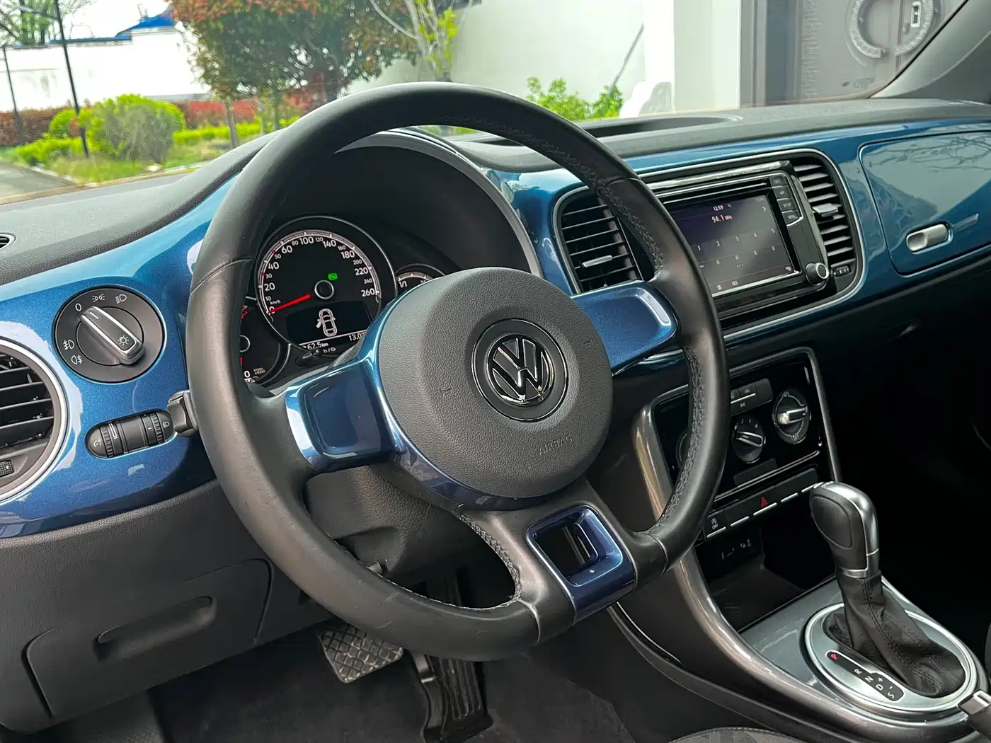 Volkswagen Beetle 2019 2018 180TSI Easy Joy Edition