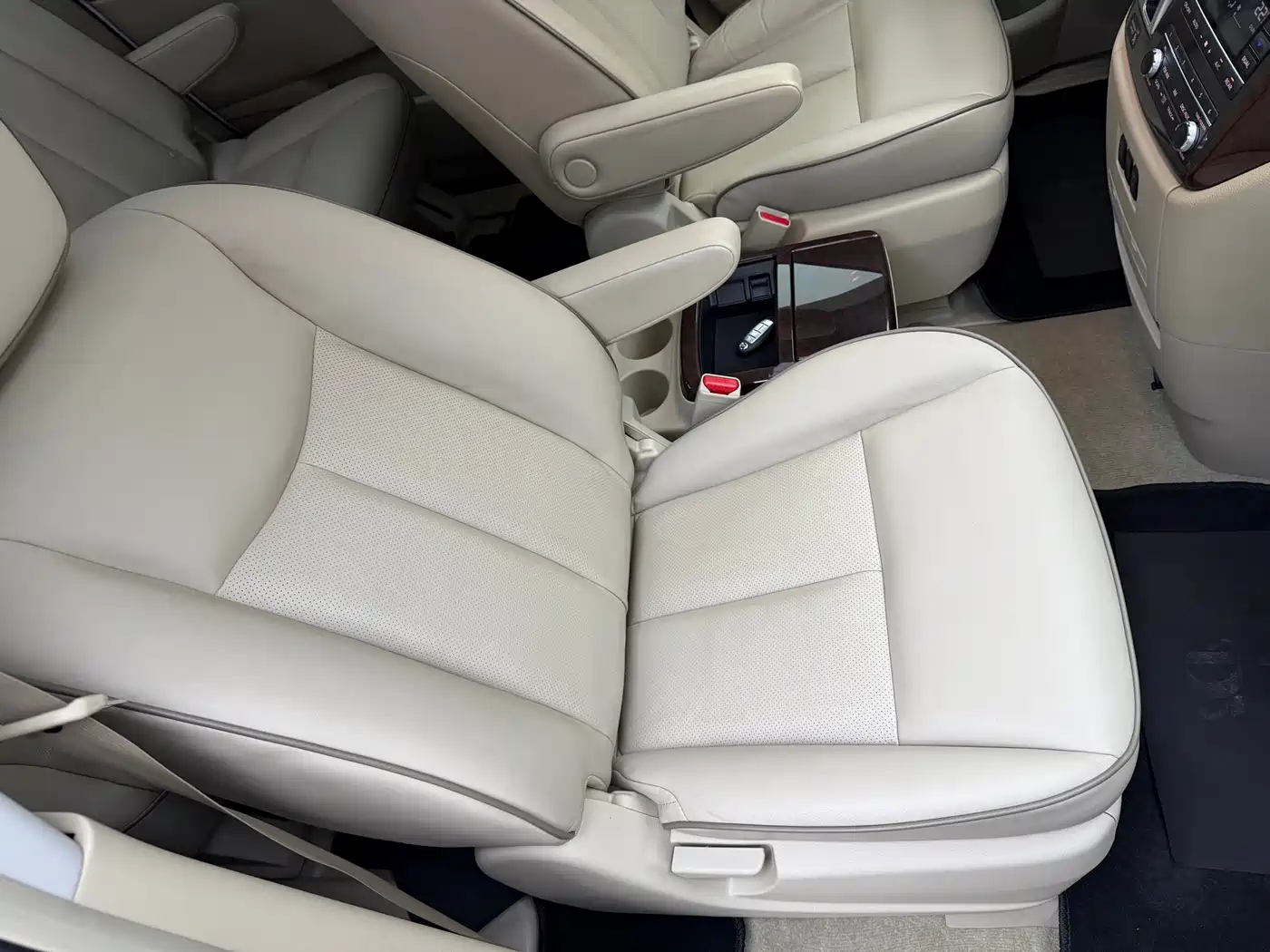 Nissan Quest 2015 3.5L SL фото 20