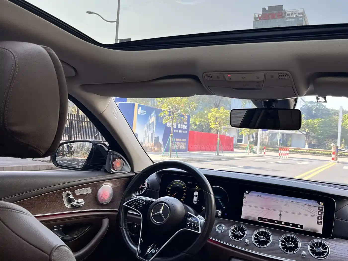 Mercedes-Benz E-Class 2023 E 300 L Luxury фото 22