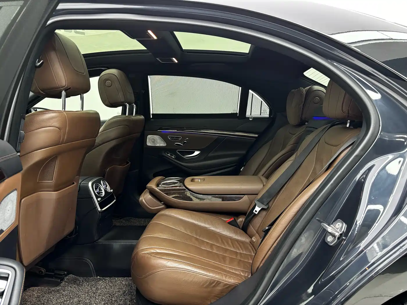 Mercedes-Benz S-Class 2019 S 320 L Ultimate Edition фото 24