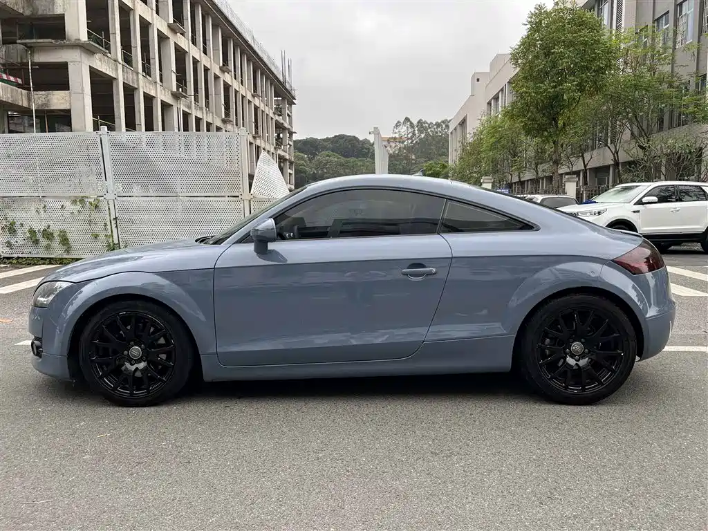 Audi TT 2008 Model TT Coupe 2.0TFSI фото 2