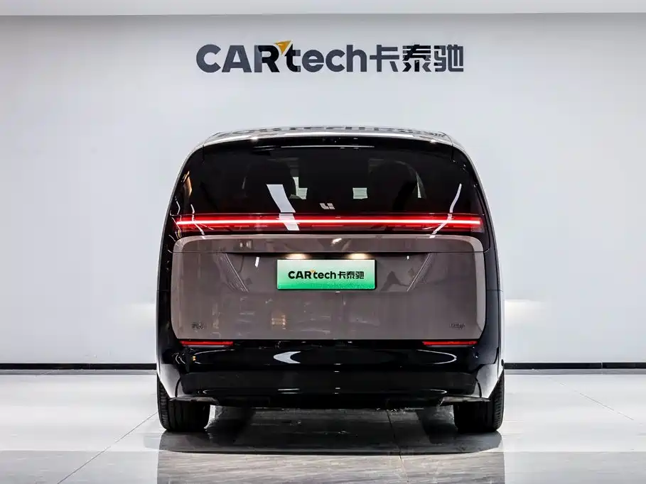 Li Auto MEGA 2025 2025 Ultra Smart Renewal Edition