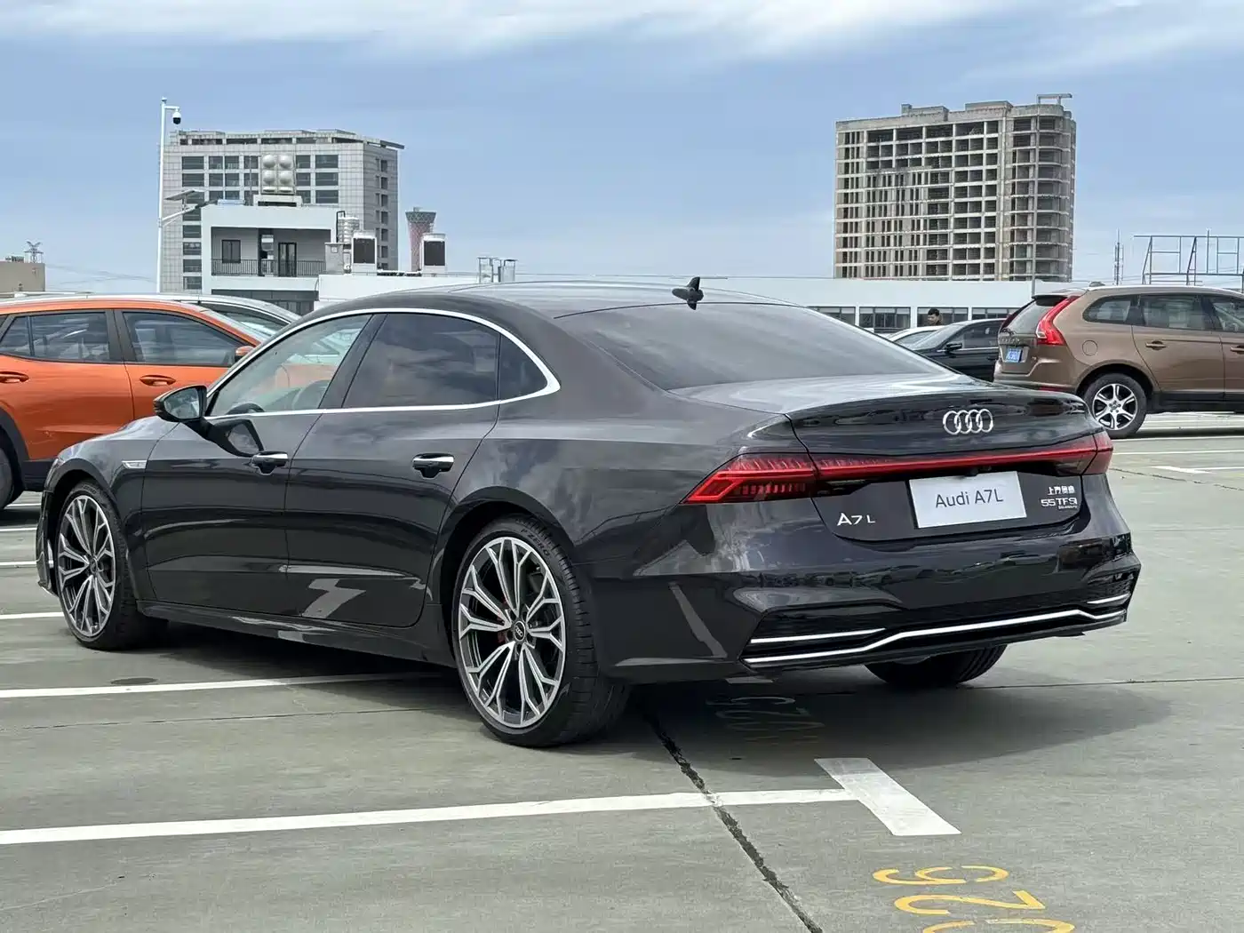 AUDI A7L