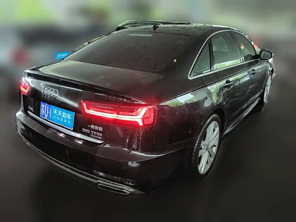 Фото 2 - Audi A6L